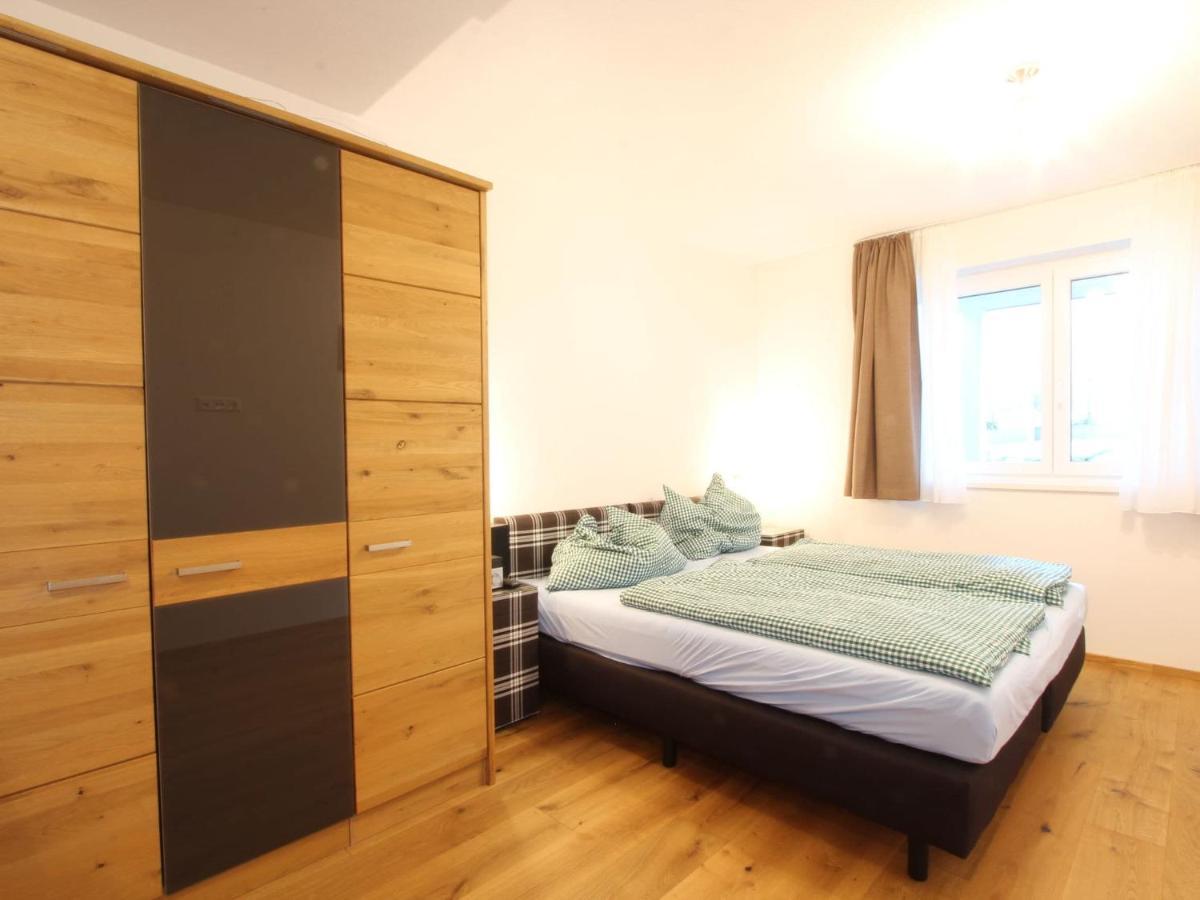 Modern Apartment In Neukirchen Am Gro Venediger Neukirchen am Großvenediger Exterior photo